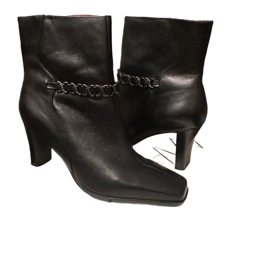 Chic Black Leather Ankle Boots